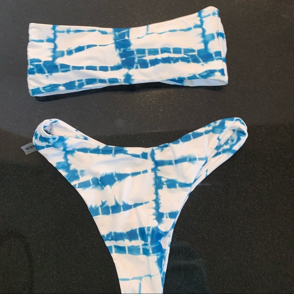 Shein bikini - Picture 2 of 2